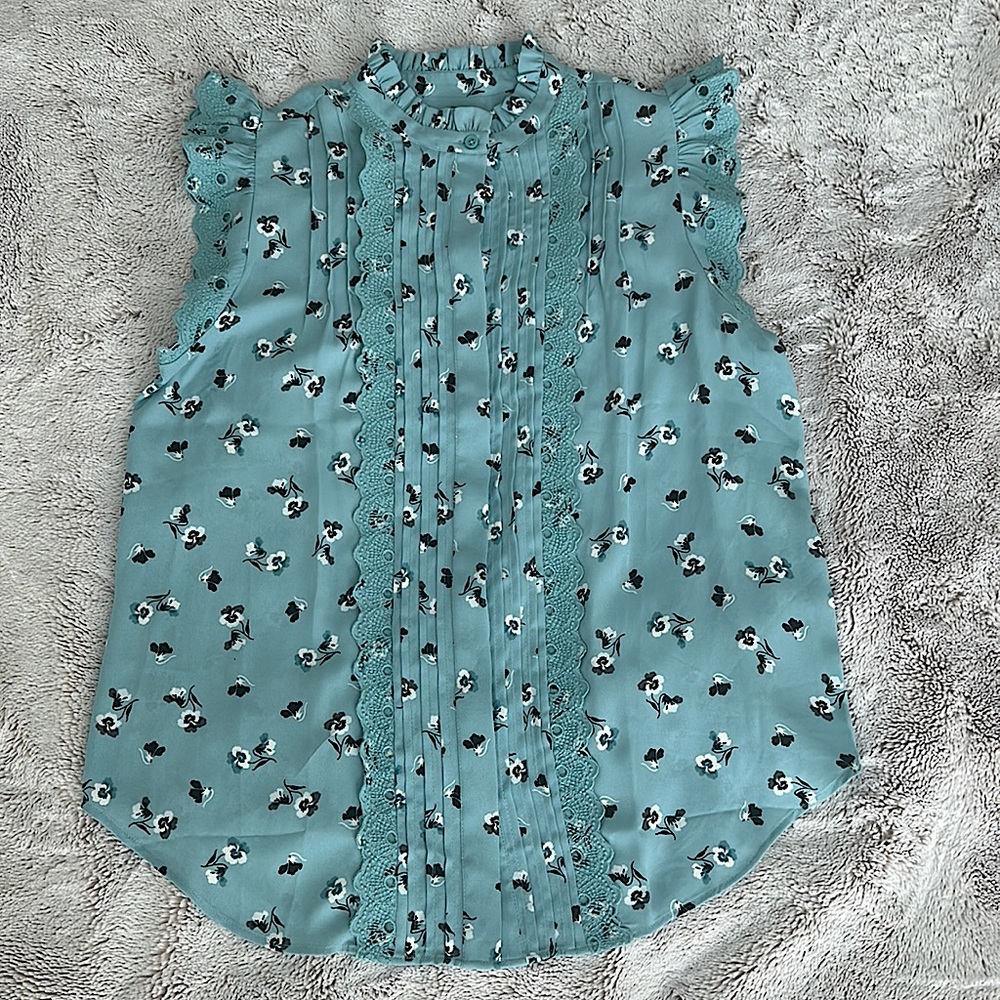 NWT Ann Taylor floral pleated ruffle blouse - Picture 4 of 12